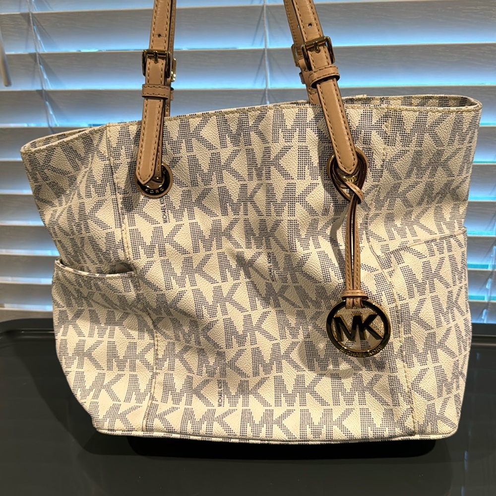michael kors navy and white leather tote
